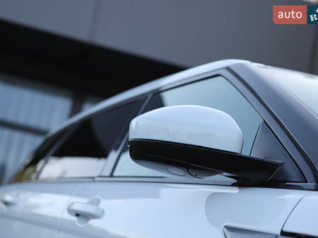 Білий Ленд Ровер Рендж Ровер Евок, об'ємом двигуна 2.2 л та пробігом 94 тис. км за 23899 $, фото 35 на Automoto.ua