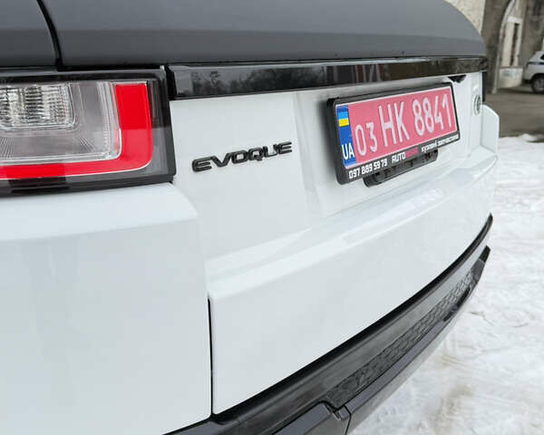 Белый Ленд Ровер Рендж Ровер Эвок, объемом двигателя 2.01 л и пробегом 206 тыс. км за 16900 $, фото 34 на Automoto.ua
