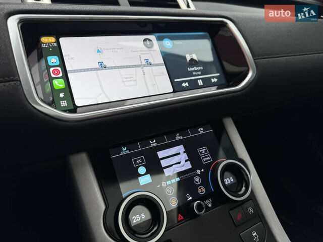 Білий Ленд Ровер Рендж Ровер Евок, об'ємом двигуна 2 л та пробігом 179 тис. км за 23900 $, фото 19 на Automoto.ua