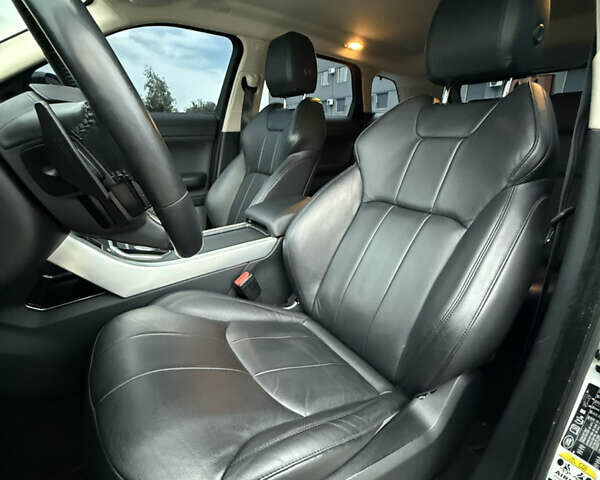 Белый Ленд Ровер Рендж Ровер Эвок, объемом двигателя 2.2 л и пробегом 90 тыс. км за 22999 $, фото 19 на Automoto.ua