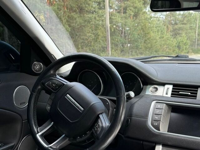 Білий Ленд Ровер Рендж Ровер Евок, об'ємом двигуна 2 л та пробігом 116 тис. км за 17000 $, фото 10 на Automoto.ua