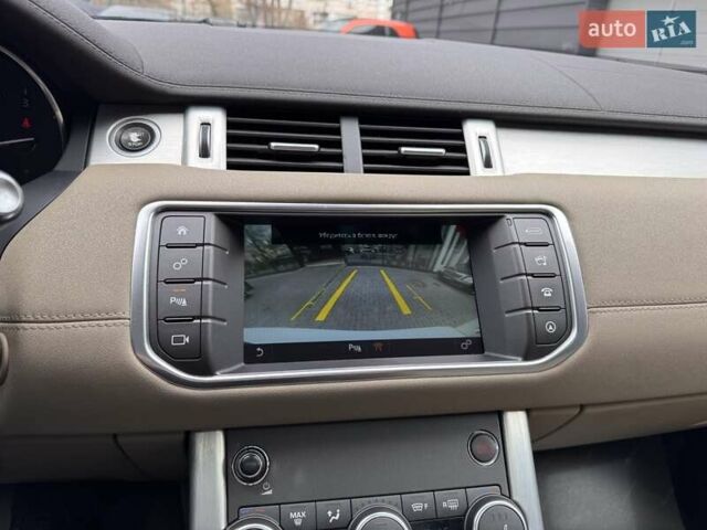 Білий Ленд Ровер Рендж Ровер Евок, об'ємом двигуна 2.18 л та пробігом 97 тис. км за 23900 $, фото 24 на Automoto.ua