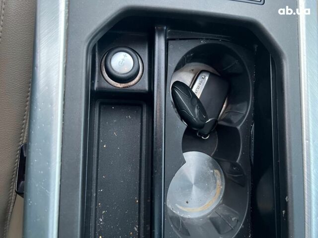 Белый Ленд Ровер Рендж Ровер Эвок, объемом двигателя 2 л и пробегом 68 тыс. км за 23490 $, фото 25 на Automoto.ua