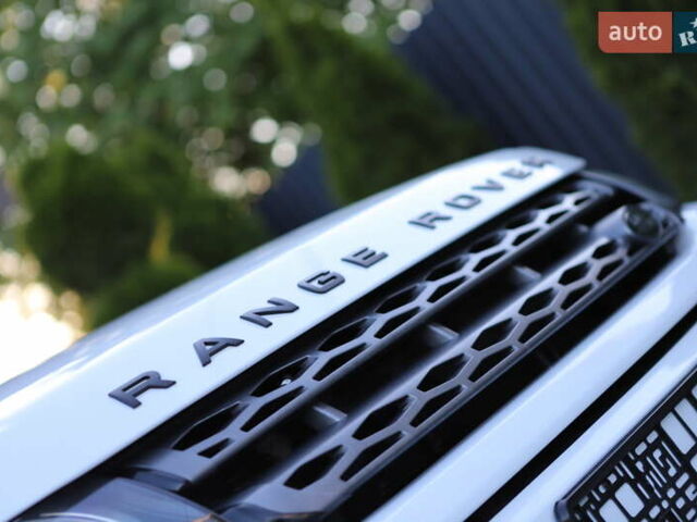 Білий Ленд Ровер Рендж Ровер Евок, об'ємом двигуна 2.2 л та пробігом 94 тис. км за 23899 $, фото 30 на Automoto.ua