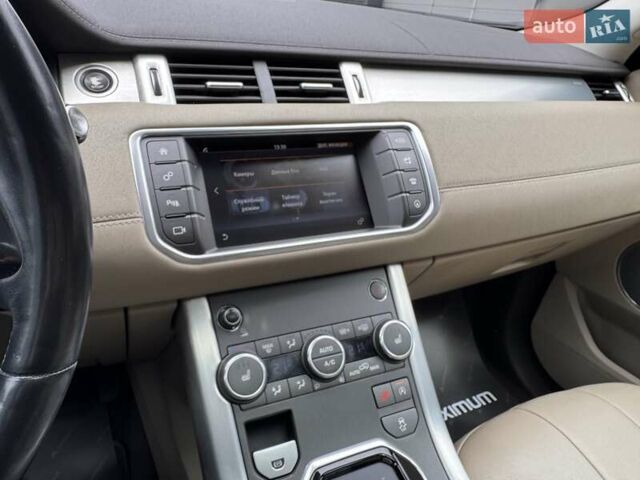 Білий Ленд Ровер Рендж Ровер Евок, об'ємом двигуна 2.18 л та пробігом 97 тис. км за 23900 $, фото 22 на Automoto.ua