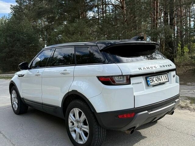 Білий Ленд Ровер Рендж Ровер Евок, об'ємом двигуна 2 л та пробігом 116 тис. км за 17000 $, фото 9 на Automoto.ua