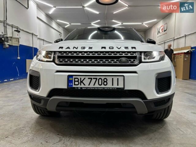 Білий Ленд Ровер Рендж Ровер Евок, об'ємом двигуна 2 л та пробігом 132 тис. км за 18900 $, фото 1 на Automoto.ua