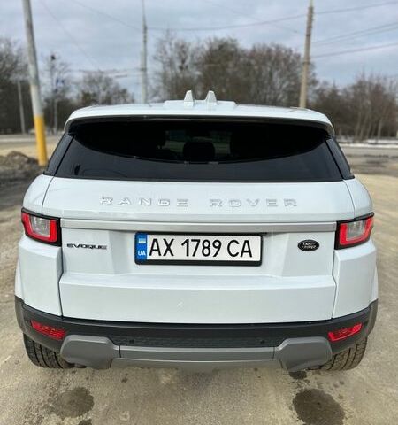 Білий Ленд Ровер Рендж Ровер Евок, об'ємом двигуна 2 л та пробігом 103 тис. км за 19000 $, фото 3 на Automoto.ua
