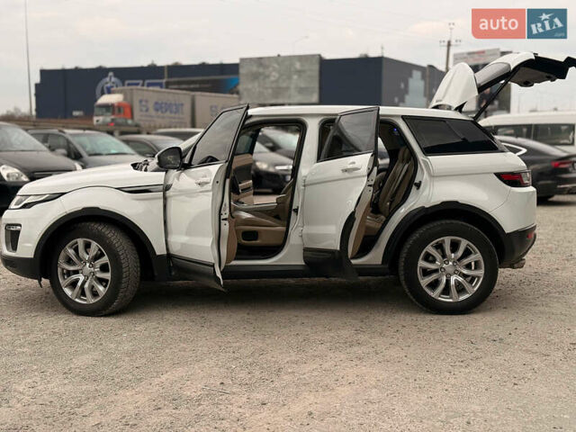 Білий Ленд Ровер Рендж Ровер Евок, об'ємом двигуна 2 л та пробігом 68 тис. км за 20990 $, фото 22 на Automoto.ua