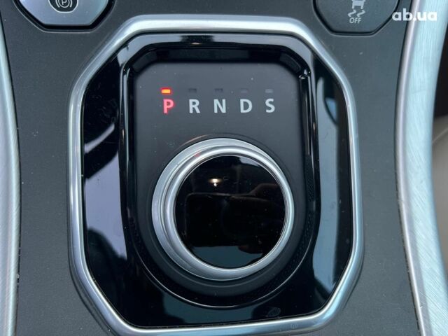 Белый Ленд Ровер Рендж Ровер Эвок, объемом двигателя 2 л и пробегом 68 тыс. км за 23490 $, фото 23 на Automoto.ua