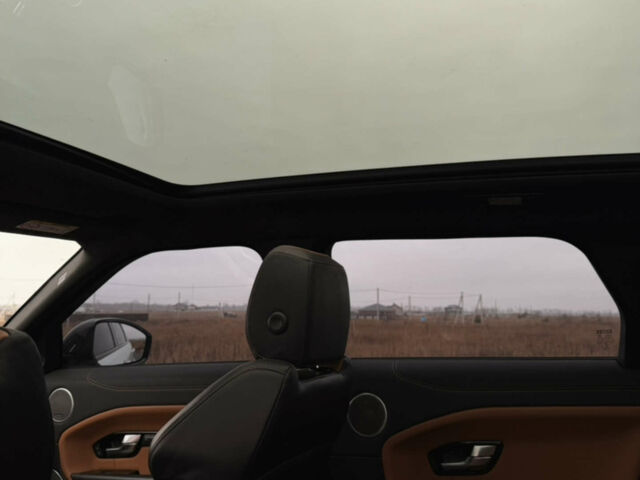 Білий Ленд Ровер Рендж Ровер Евок, об'ємом двигуна 2 л та пробігом 124 тис. км за 21500 $, фото 18 на Automoto.ua