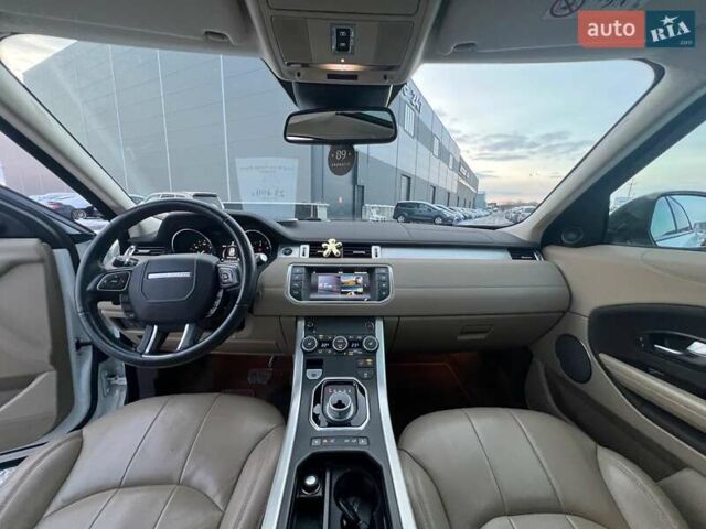Белый Ленд Ровер Рендж Ровер Эвок, объемом двигателя 2 л и пробегом 68 тыс. км за 23490 $, фото 30 на Automoto.ua