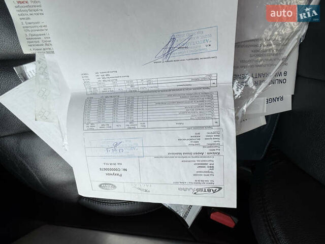 Білий Ленд Ровер Рендж Ровер Евок, об'ємом двигуна 2.18 л та пробігом 185 тис. км за 21000 $, фото 32 на Automoto.ua