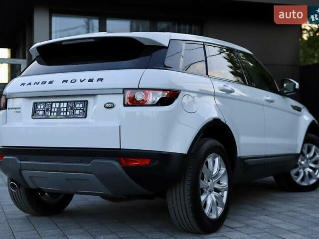 Білий Ленд Ровер Рендж Ровер Евок, об'ємом двигуна 2.2 л та пробігом 94 тис. км за 23899 $, фото 47 на Automoto.ua
