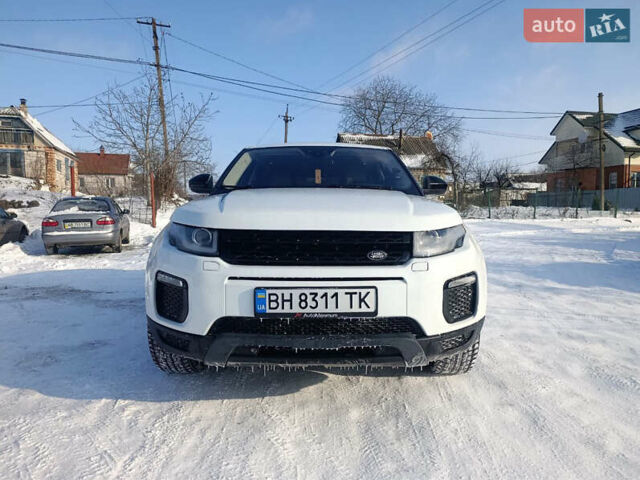 Белый Ленд Ровер Рендж Ровер Эвок, объемом двигателя 2 л и пробегом 87 тыс. км за 22900 $, фото 3 на Automoto.ua
