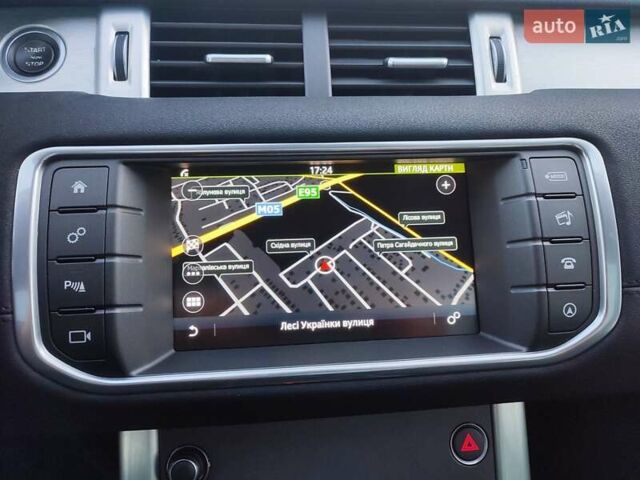 Белый Ленд Ровер Рендж Ровер Эвок, объемом двигателя 2.18 л и пробегом 82 тыс. км за 25300 $, фото 46 на Automoto.ua