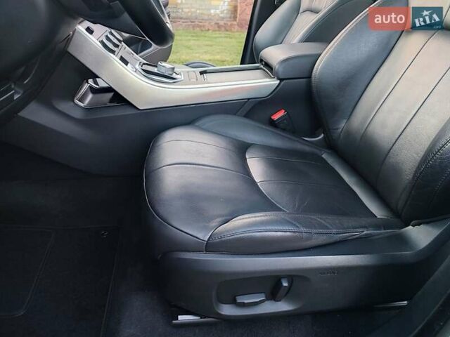 Белый Ленд Ровер Рендж Ровер Эвок, объемом двигателя 2.18 л и пробегом 82 тыс. км за 25300 $, фото 34 на Automoto.ua