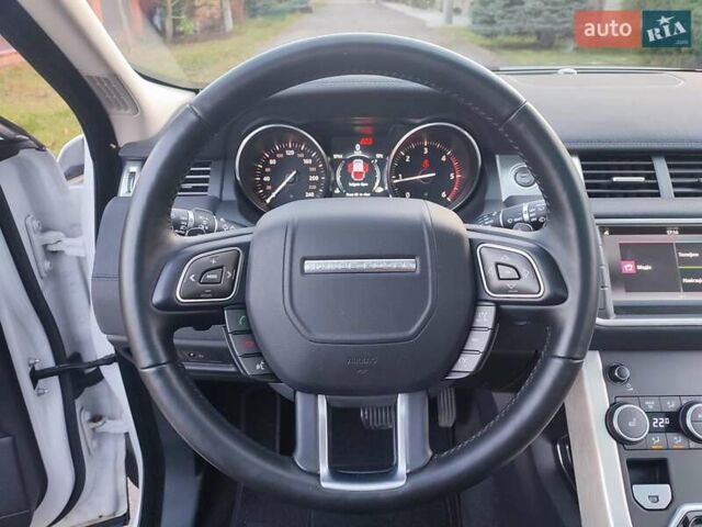 Белый Ленд Ровер Рендж Ровер Эвок, объемом двигателя 2.18 л и пробегом 82 тыс. км за 25300 $, фото 24 на Automoto.ua