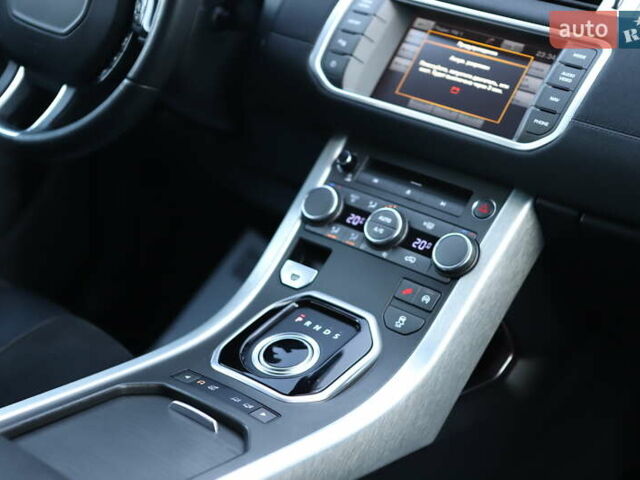 Білий Ленд Ровер Рендж Ровер Евок, об'ємом двигуна 2.2 л та пробігом 94 тис. км за 23899 $, фото 101 на Automoto.ua