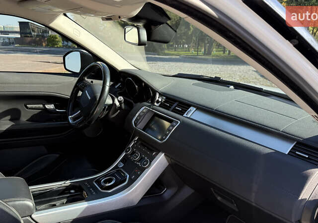 Білий Ленд Ровер Рендж Ровер Евок, об'ємом двигуна 2 л та пробігом 132 тис. км за 21500 $, фото 13 на Automoto.ua