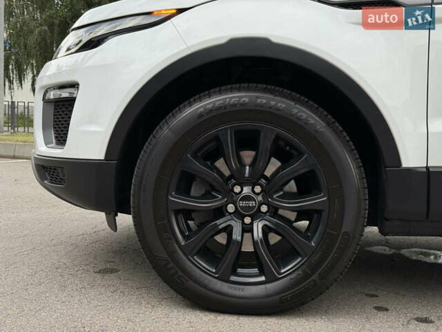 Белый Ленд Ровер Рендж Ровер Эвок, объемом двигателя 2.2 л и пробегом 90 тыс. км за 22999 $, фото 9 на Automoto.ua
