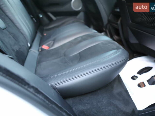 Білий Ленд Ровер Рендж Ровер Евок, об'ємом двигуна 2.2 л та пробігом 94 тис. км за 23899 $, фото 98 на Automoto.ua