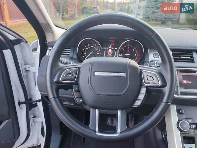 Белый Ленд Ровер Рендж Ровер Эвок, объемом двигателя 2.18 л и пробегом 82 тыс. км за 25300 $, фото 22 на Automoto.ua