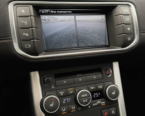 Білий Ленд Ровер Рендж Ровер Евок, об'ємом двигуна 2 л та пробігом 122 тис. км за 26000 $, фото 23 на Automoto.ua