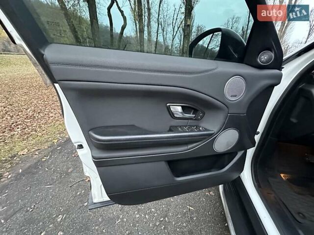 Білий Ленд Ровер Рендж Ровер Евок, об'ємом двигуна 2 л та пробігом 88 тис. км за 19999 $, фото 14 на Automoto.ua