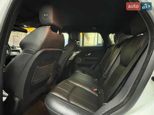 Білий Ленд Ровер Рендж Ровер Евок, об'ємом двигуна 2 л та пробігом 120 тис. км за 23200 $, фото 7 на Automoto.ua