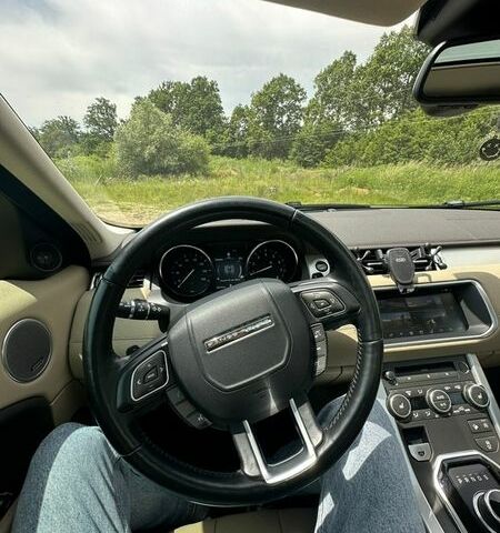 Білий Ленд Ровер Рендж Ровер Евок, об'ємом двигуна 2 л та пробігом 99 тис. км за 24500 $, фото 9 на Automoto.ua