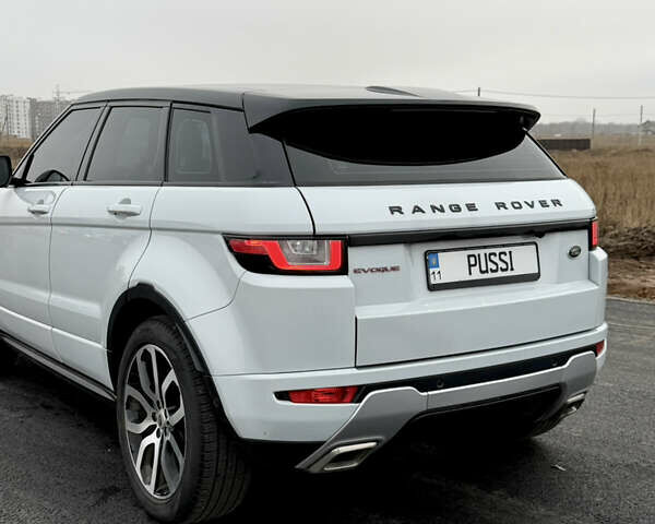 Білий Ленд Ровер Рендж Ровер Евок, об'ємом двигуна 2 л та пробігом 122 тис. км за 26000 $, фото 6 на Automoto.ua