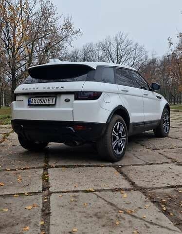 Белый Ленд Ровер Рендж Ровер Эвок, объемом двигателя 2 л и пробегом 86 тыс. км за 26200 $, фото 5 на Automoto.ua