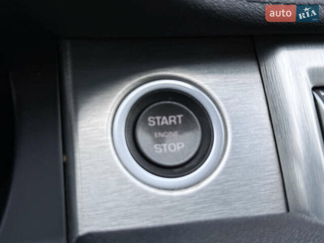 Білий Ленд Ровер Рендж Ровер Евок, об'ємом двигуна 2.18 л та пробігом 185 тис. км за 21000 $, фото 22 на Automoto.ua