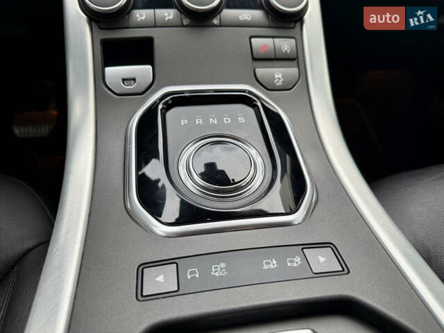 Білий Ленд Ровер Рендж Ровер Евок, об'ємом двигуна 0 л та пробігом 90 тис. км за 20450 $, фото 30 на Automoto.ua