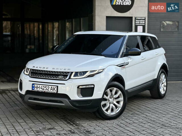 Білий Ленд Ровер Рендж Ровер Евок, об'ємом двигуна 2 л та пробігом 145 тис. км за 23000 $, фото 4 на Automoto.ua