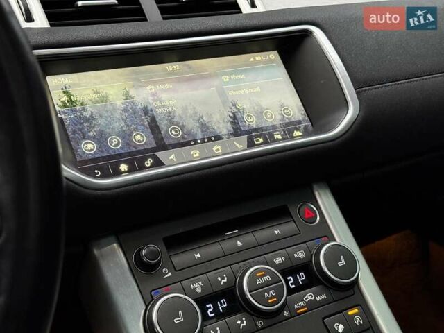 Білий Ленд Ровер Рендж Ровер Евок, об'ємом двигуна 2 л та пробігом 121 тис. км за 20240 $, фото 23 на Automoto.ua