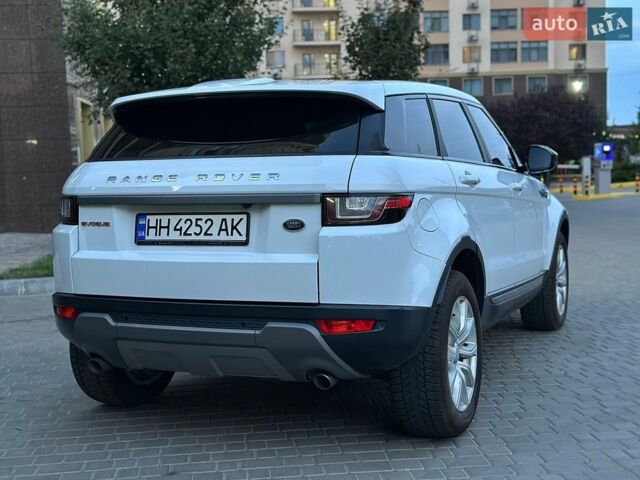 Білий Ленд Ровер Рендж Ровер Евок, об'ємом двигуна 2 л та пробігом 145 тис. км за 19300 $, фото 3 на Automoto.ua