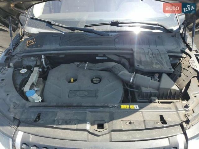 Ленд Ровер Рендж Ровер Эвок 2017 в Львове на Automoto.ua Белый Ленд Ровер Рендж Ровер Эвок, объемом двигателя 2 л и пробегом 66 тыс. км за 4000 $, фото 11 на Automoto.ua