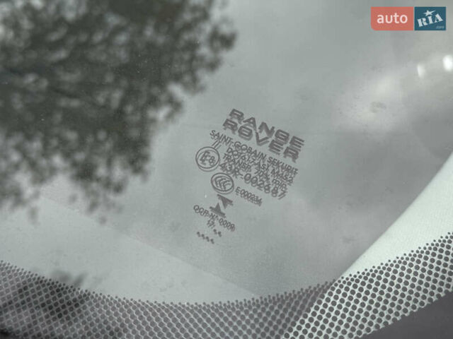 Ленд Ровер Рендж Ровер Эвок 2017 в Виннице на Automoto.ua Белый Ленд Ровер Рендж Ровер Эвок, объемом двигателя 2 л и пробегом 127 тыс. км за 19650 $, фото 9 на Automoto.ua