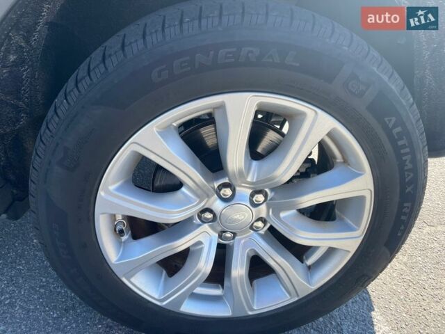 Белый Ленд Ровер Рендж Ровер Эвок, объемом двигателя 0 л и пробегом 180 тыс. км за 18500 $, фото 20 на Automoto.ua