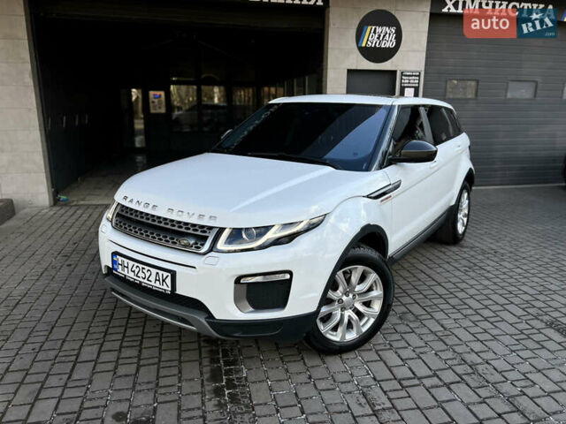 Білий Ленд Ровер Рендж Ровер Евок, об'ємом двигуна 2 л та пробігом 145 тис. км за 23000 $, фото 2 на Automoto.ua