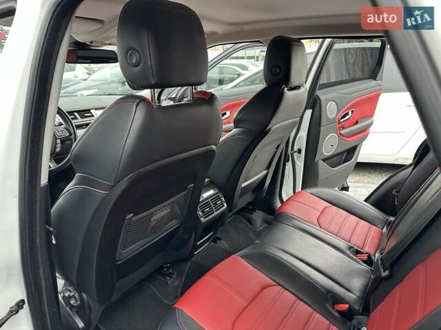 Белый Ленд Ровер Рендж Ровер Эвок, объемом двигателя 2 л и пробегом 108 тыс. км за 22999 $, фото 20 на Automoto.ua