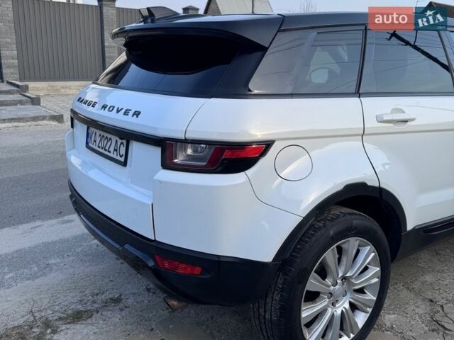 Білий Ленд Ровер Рендж Ровер Евок, об'ємом двигуна 2 л та пробігом 120 тис. км за 18500 $, фото 10 на Automoto.ua