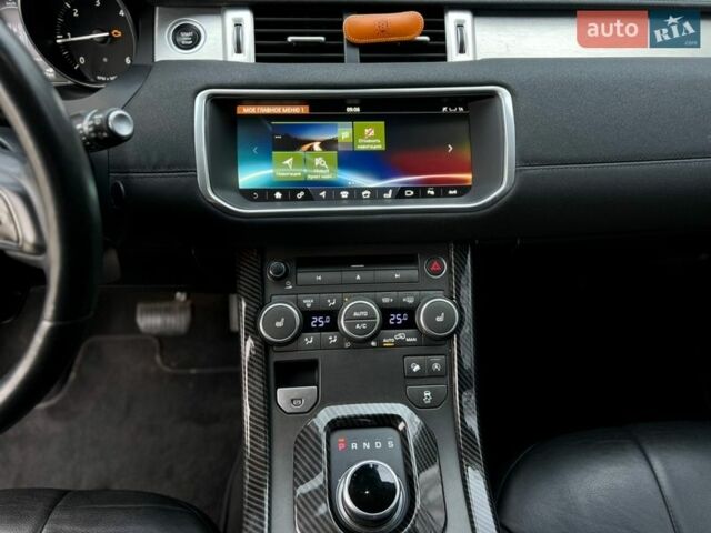 Білий Ленд Ровер Рендж Ровер Евок, об'ємом двигуна 2 л та пробігом 145 тис. км за 21500 $, фото 30 на Automoto.ua