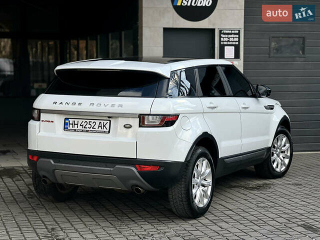 Білий Ленд Ровер Рендж Ровер Евок, об'ємом двигуна 2 л та пробігом 145 тис. км за 23000 $, фото 12 на Automoto.ua