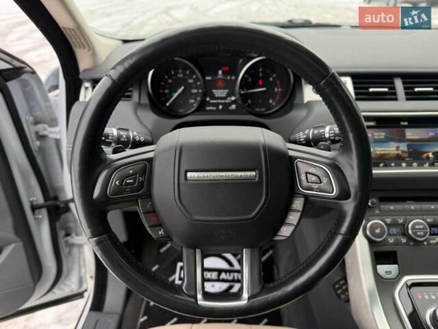 Білий Ленд Ровер Рендж Ровер Евок, об'ємом двигуна 2 л та пробігом 147 тис. км за 23500 $, фото 67 на Automoto.ua