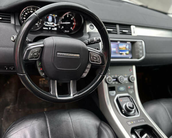 Белый Ленд Ровер Рендж Ровер Эвок, объемом двигателя 2 л и пробегом 206 тыс. км за 24000 $, фото 13 на Automoto.ua