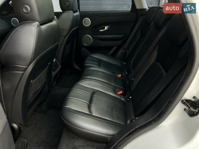 Білий Ленд Ровер Рендж Ровер Евок, об'ємом двигуна 2 л та пробігом 145 тис. км за 23000 $, фото 22 на Automoto.ua