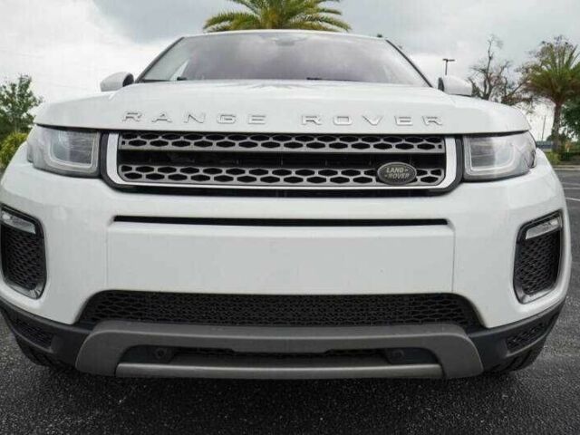 Ленд Ровер Рендж Ровер Эвок 2017 в Львове на Automoto.ua Белый Ленд Ровер Рендж Ровер Эвок, объемом двигателя 2 л и пробегом 38 тыс. км за 7500 $, фото 5 на Automoto.ua